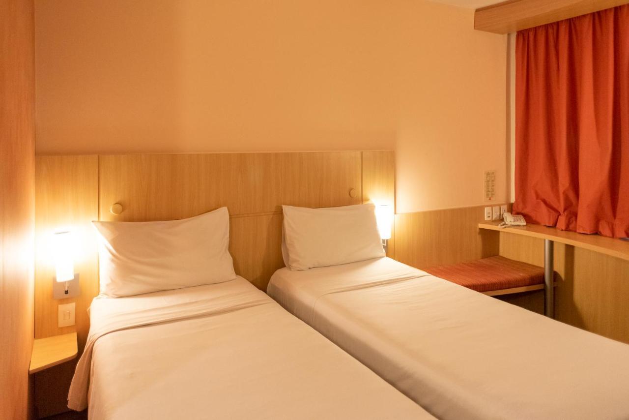 Hotel Ibis Sao Paulo Barra Funda Esterno foto